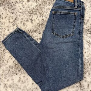 Abercrombie & Fitch Skinny High Rise Blue Jeans